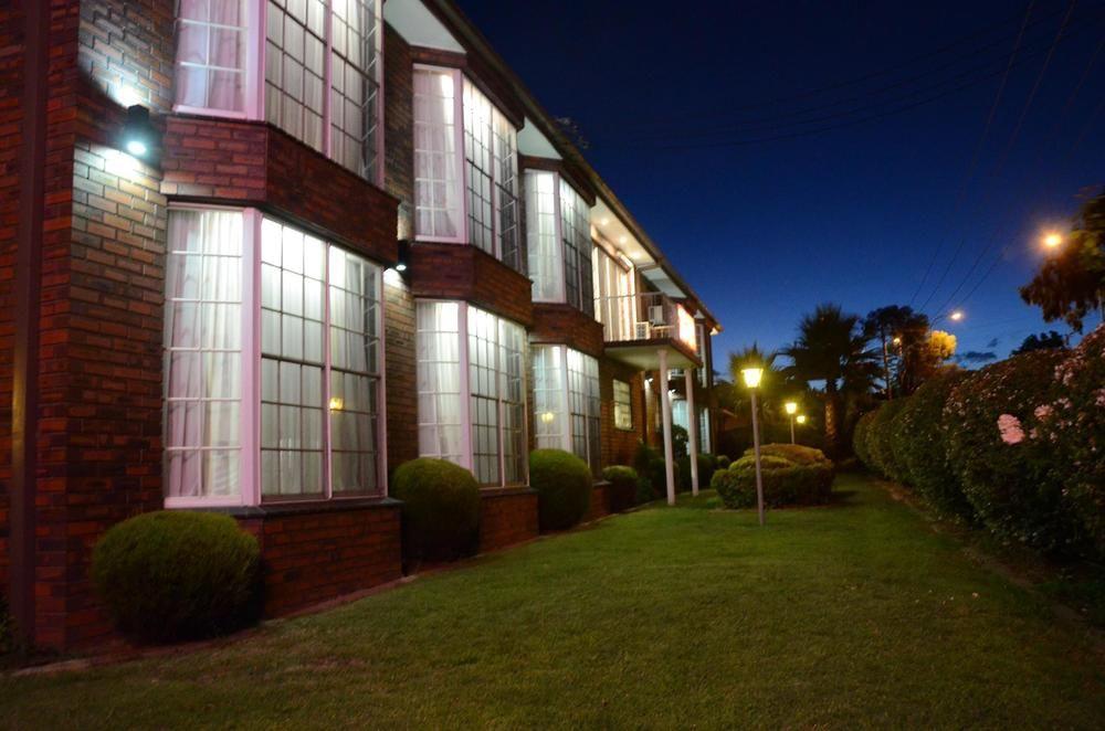 Motel Margeurita Queanbeyan Luaran gambar