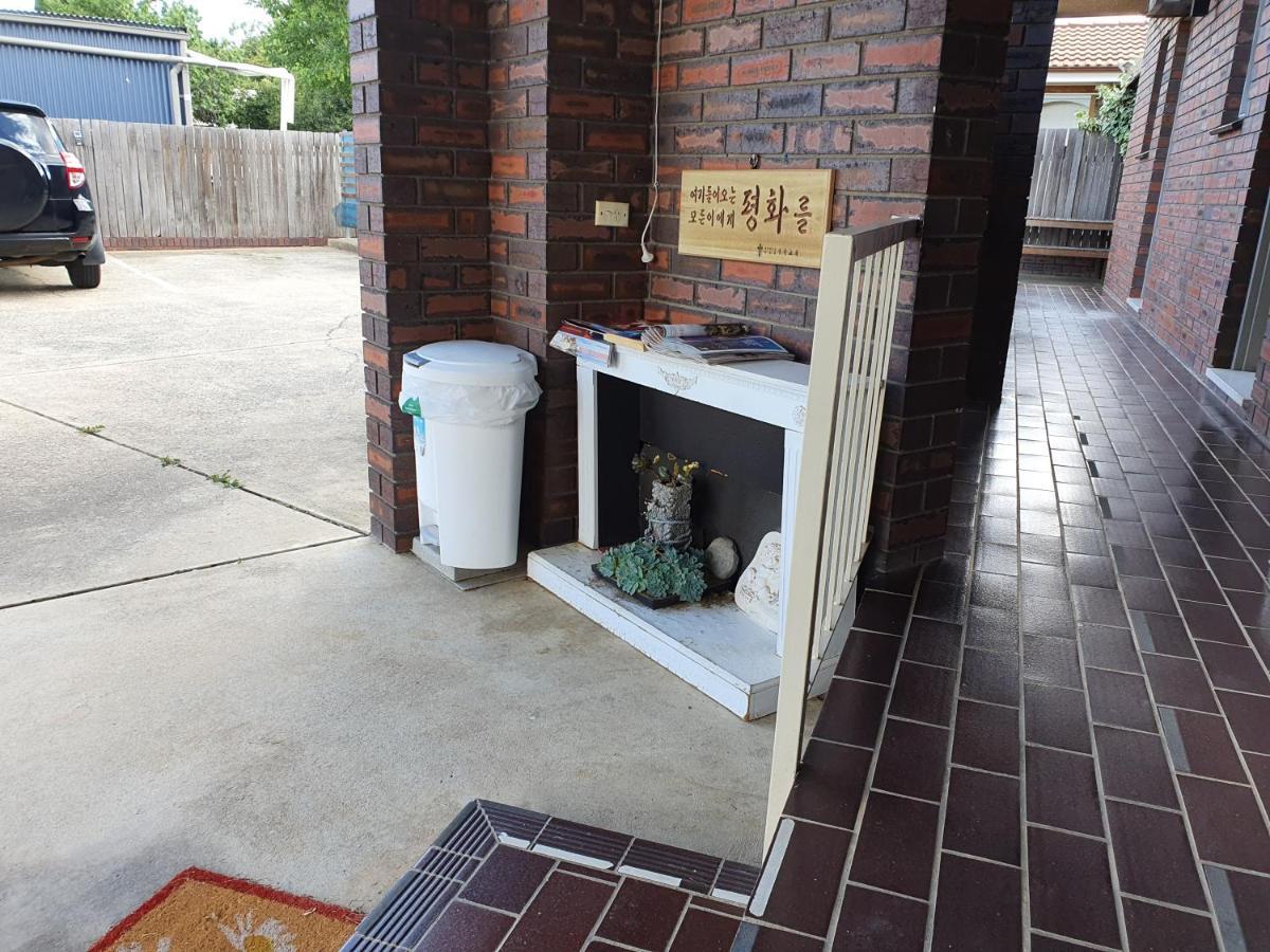 Motel Margeurita Queanbeyan Luaran gambar