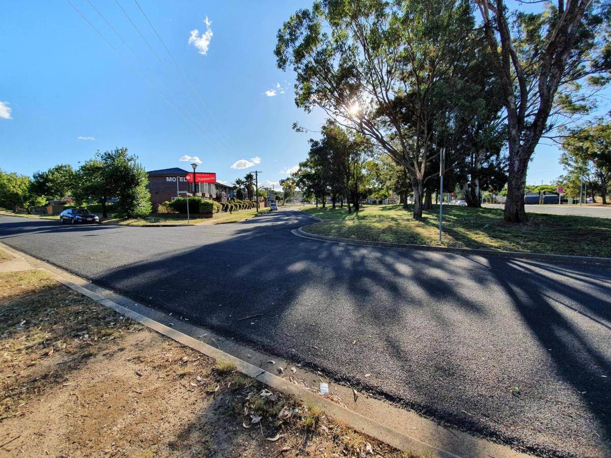 Motel Margeurita Queanbeyan Luaran gambar